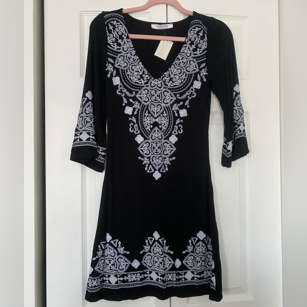 Elegant Black and White Patterned Dress